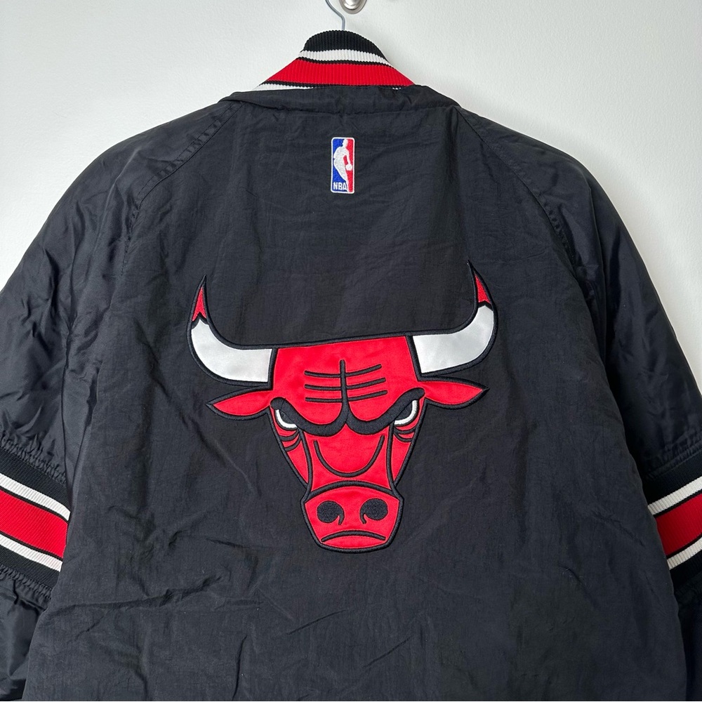 Vintage 90’s Chicago Bulls 1/4 Zip Pullover Embroidered Starter Jacket - Picture 12 of 15